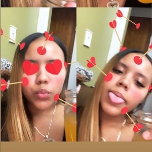 Meet your Posher, Carlabel